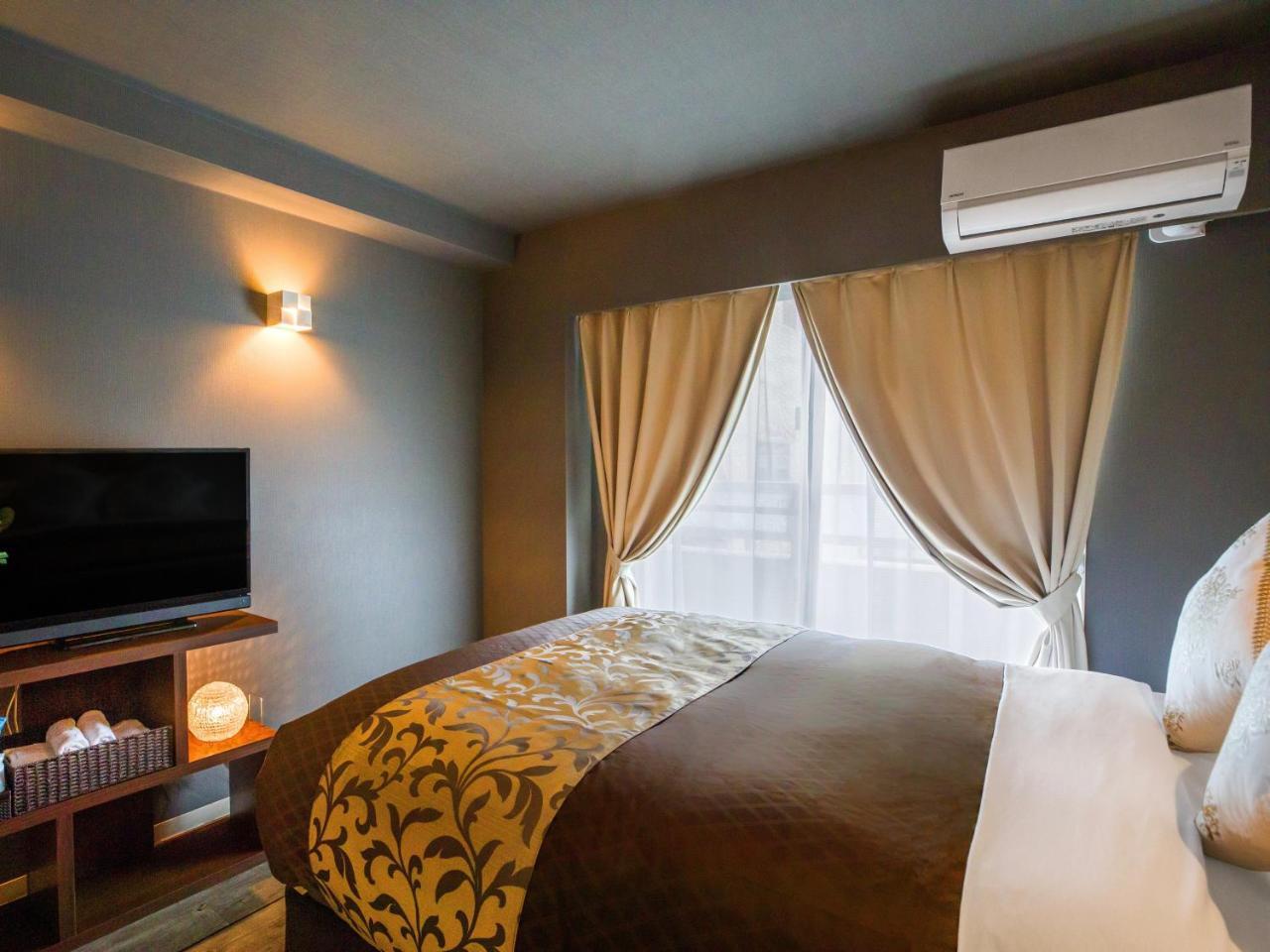 Mr. Kinjo In Gusuku Aparthotel Okinawa Exterior photo