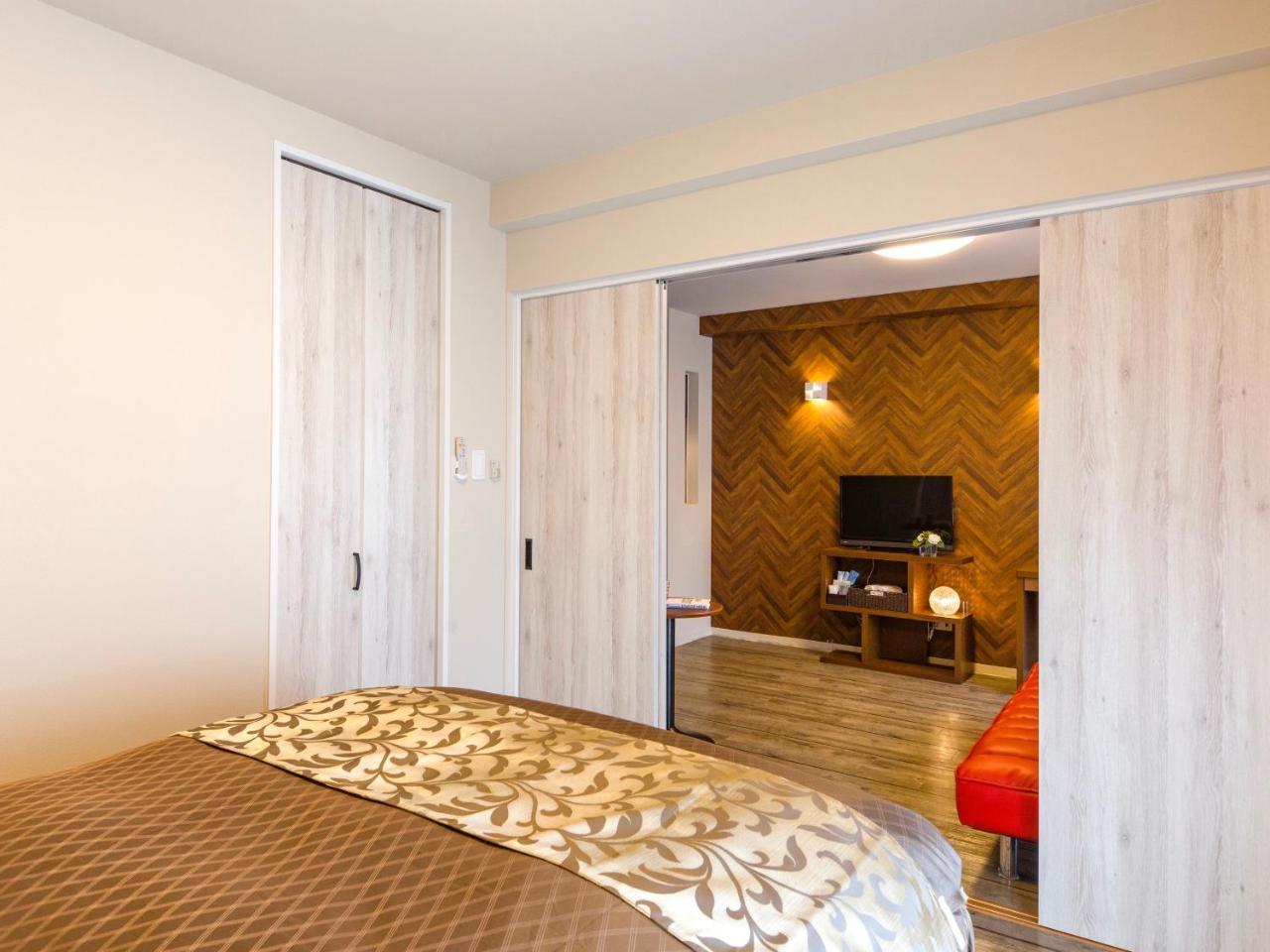 Mr. Kinjo In Gusuku Aparthotel Okinawa Exterior photo
